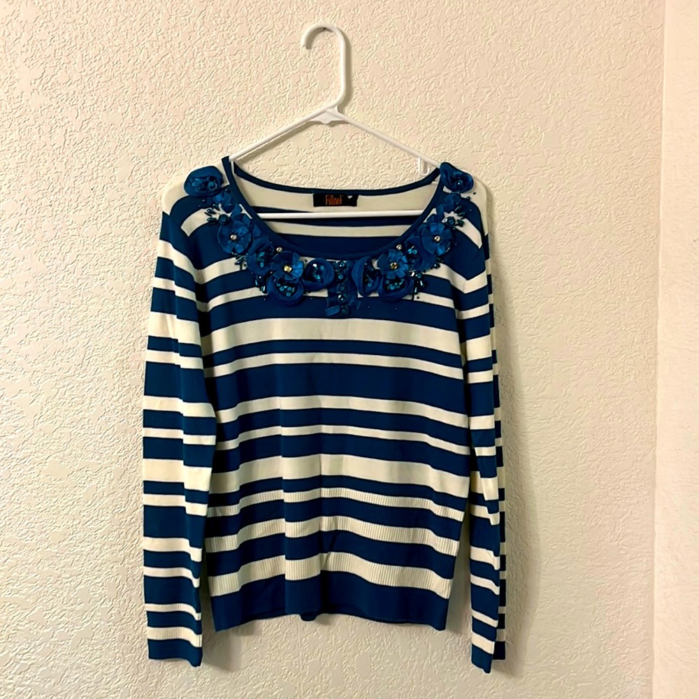Final sale - Final sale for Beautiful top.